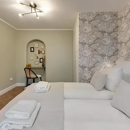 Na Piaskach - The Bridge By Downtown Appartement *