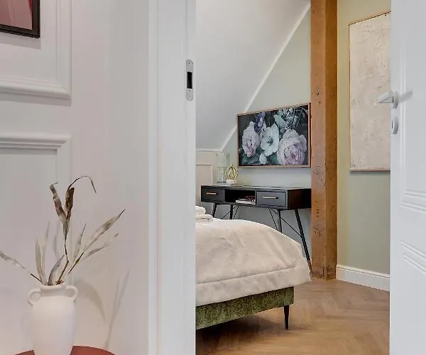 Na Piaskach - The Bridge By Downtown Gdańsk